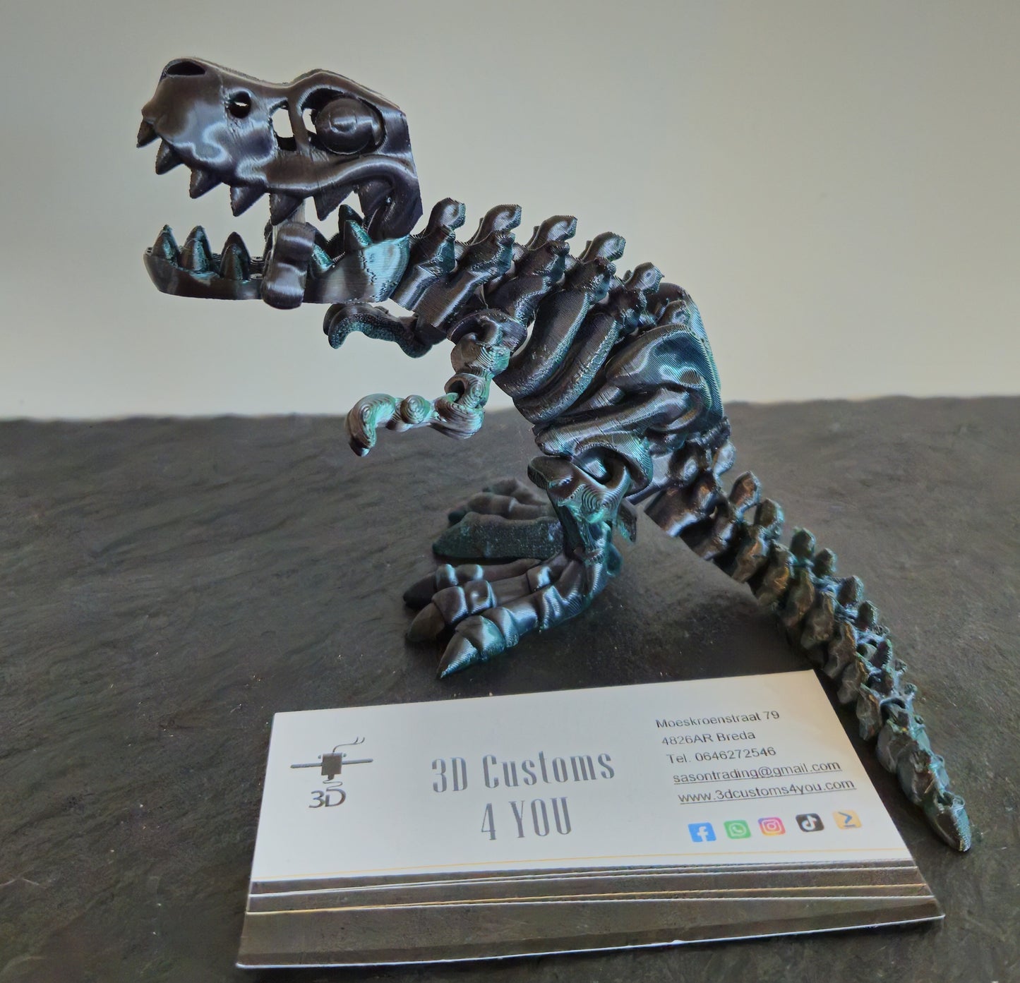 T-Rex klein