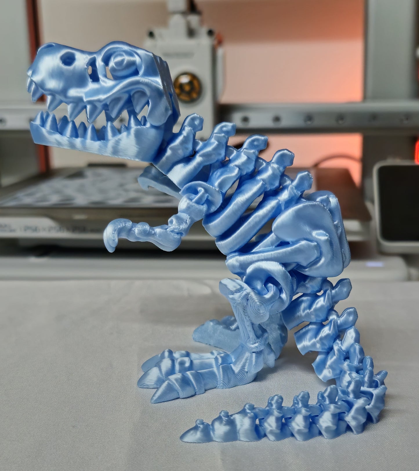 T-Rex klein