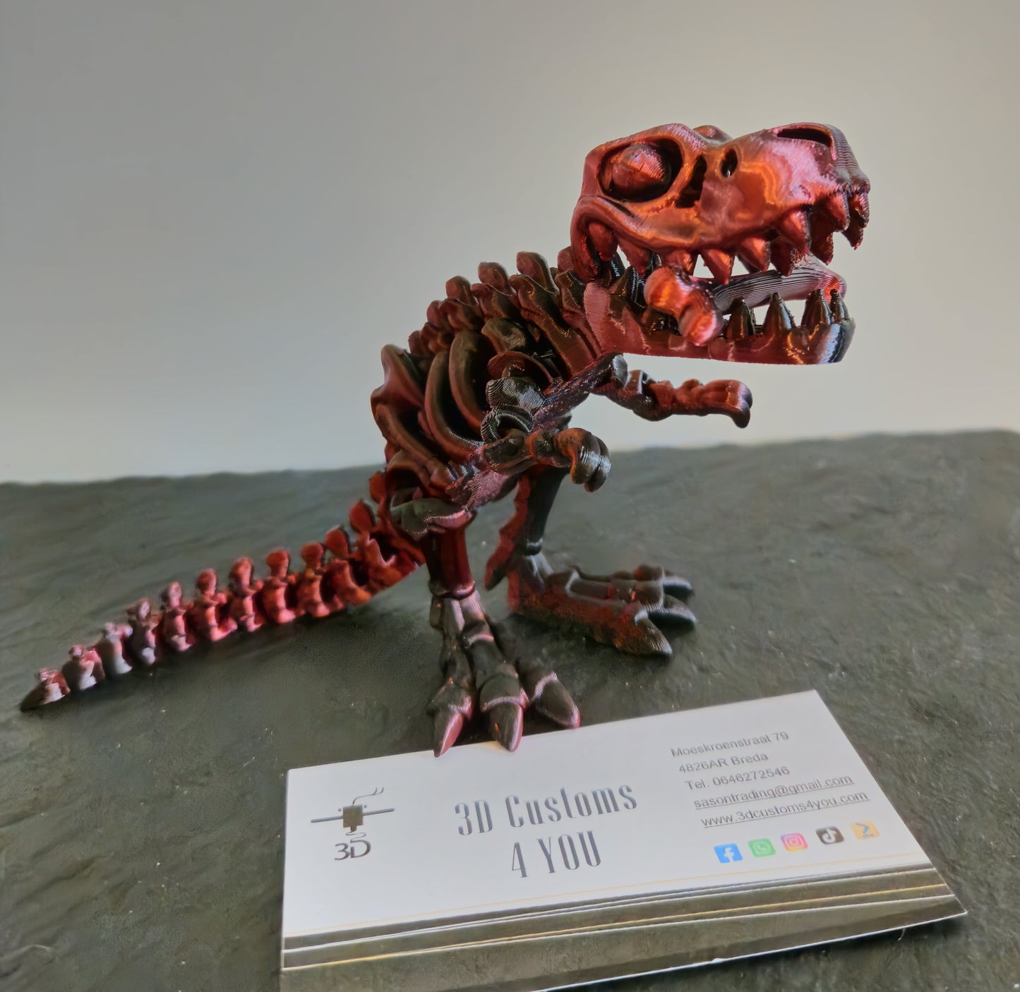 T-Rex klein