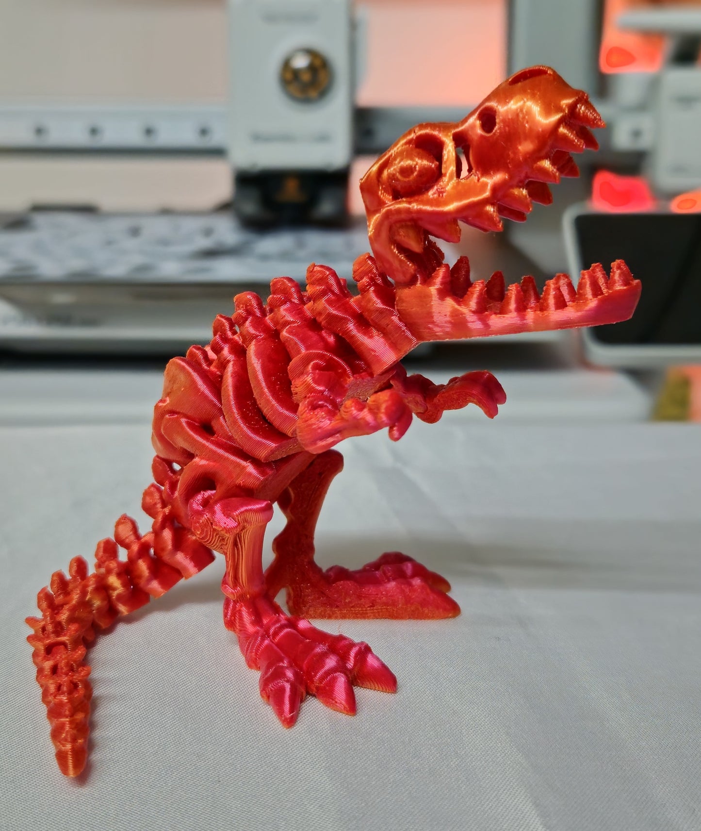 T-Rex klein